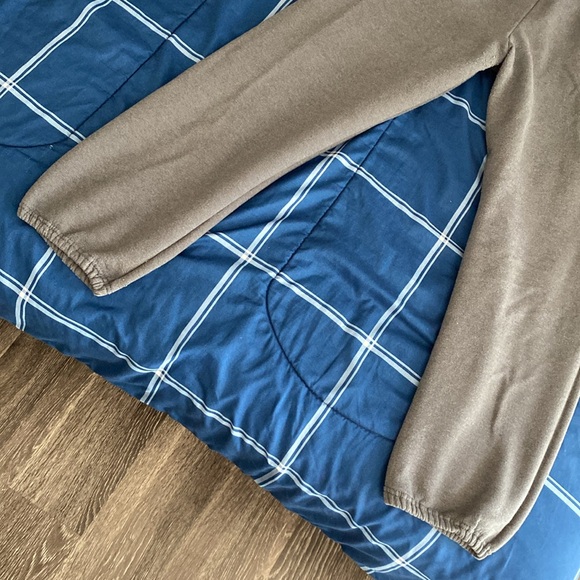 Dark grey sweatpants - Picture 11 of 17